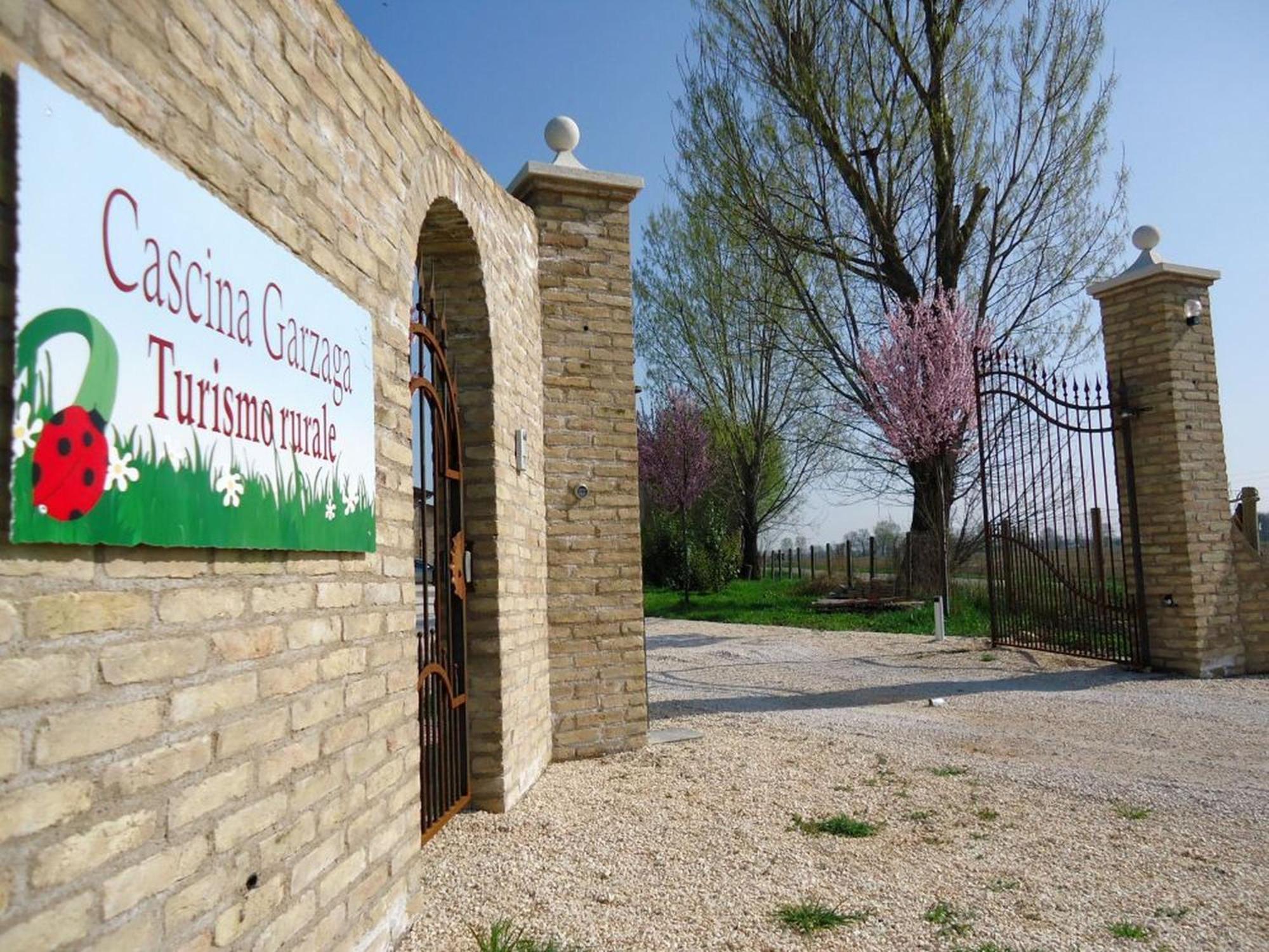 Ceresara La Garzaga Turismo Rurale المظهر الخارجي الصورة